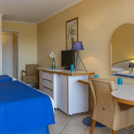 Resort De L'esterel 4p.